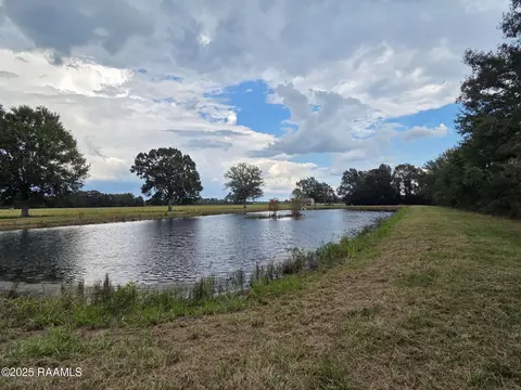 302 Lacassine Rd, Scott, LA 70583
