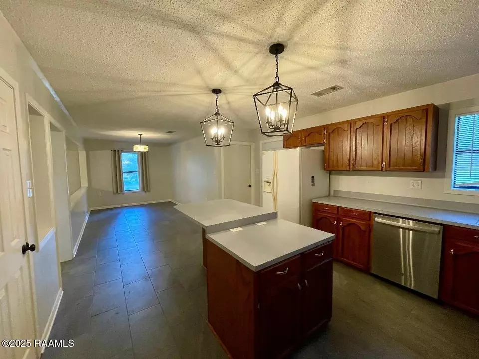 Kitchen - 506 Fort Hamilton Dr, Opelousas, LA 70570 photo 1 of 2