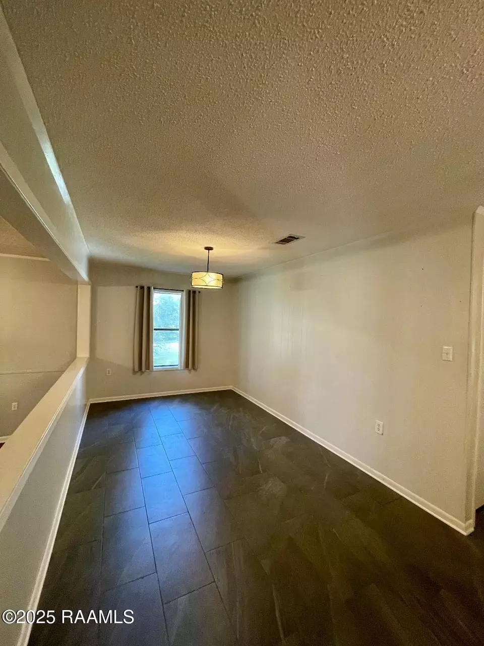 Dining - 506 Fort Hamilton Dr, Opelousas, LA 70570 photo 2 of 2