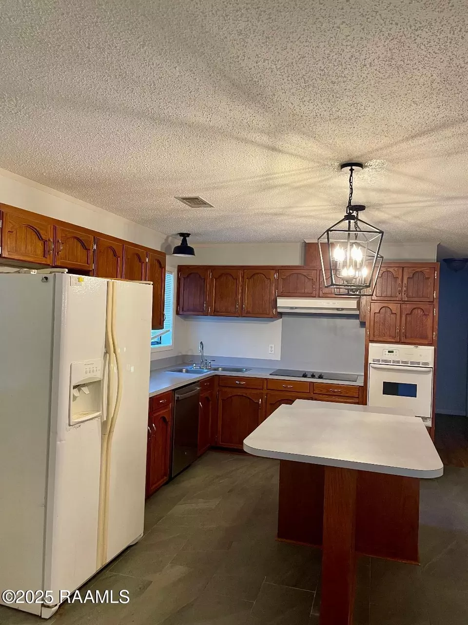 Kitchen - 506 Fort Hamilton Dr, Opelousas, LA 70570 photo 2 of 2