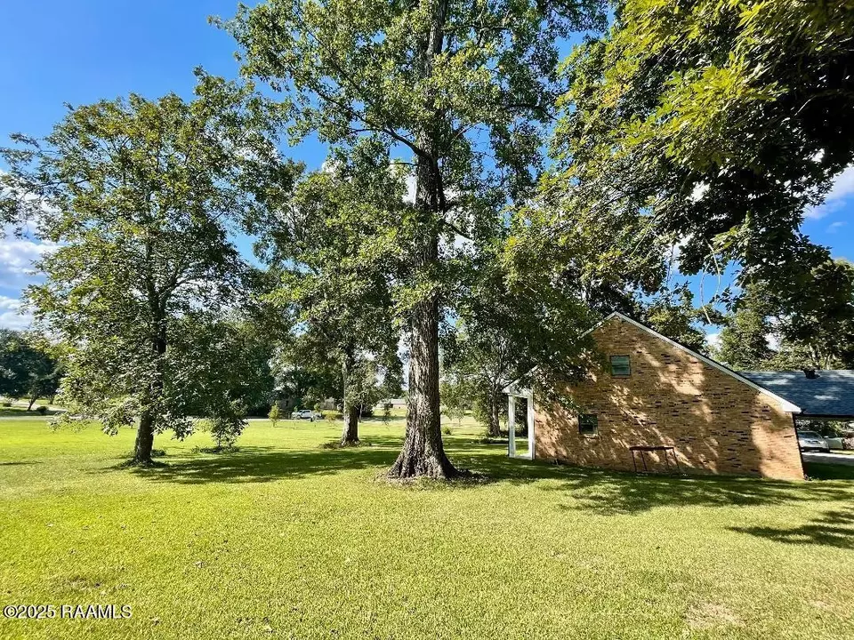 Exterior - 506 Fort Hamilton Dr, Opelousas, LA 70570 photo 4 of 5