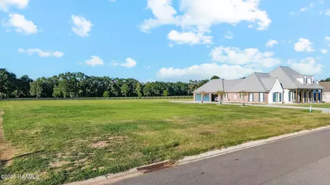 109 Cypress Ridge Rd, Broussard, LA 70518