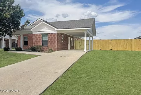 1004 W End Dr, New Iberia, LA 70560