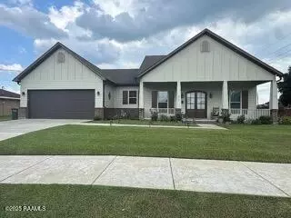813 Broussard St, New Iberia, LA 70560