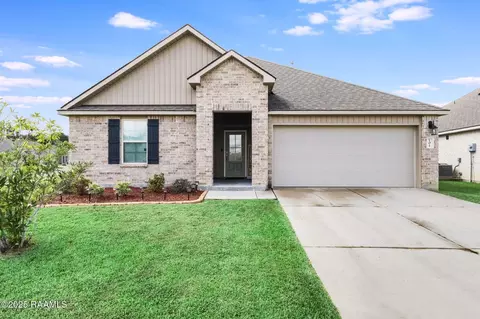 101 Nova Lake Dr, Duson, LA 70529