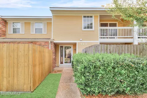 200 Lodge Dr #410, Lafayette, LA 70506