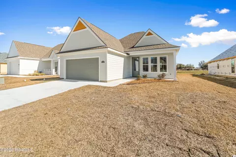124 Crooked Pine Ln, Scott, LA 70583