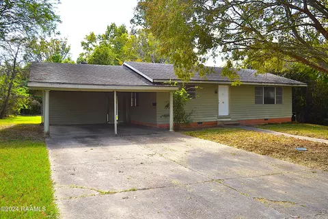 409 W Tennis St, Opelousas, LA 70570