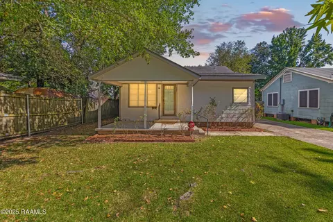 307 Ash St, New Iberia, LA 70563