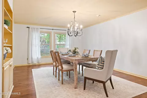 Dining - 106 Teche Dr, Lafayette, LA 70503 photo 1 of 4