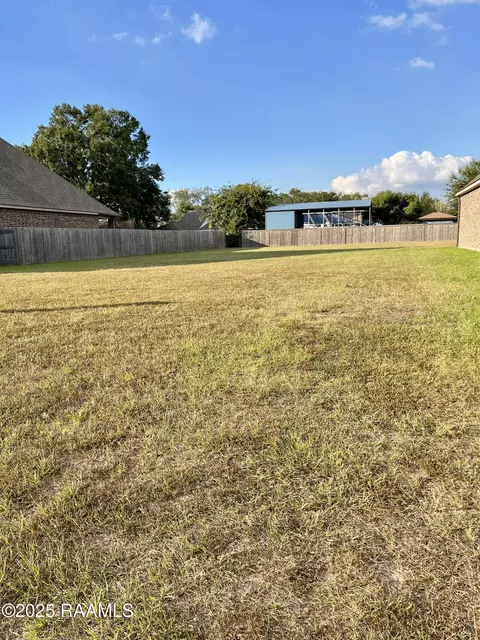 133 Tortoise Ln, Broussard, LA 70518