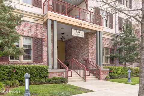605 Silverstone Rd #205B, Lafayette, LA 70508