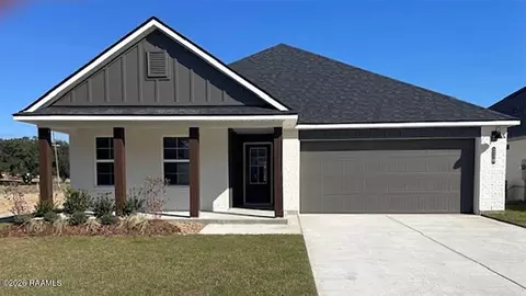 116 Harvest Falls Dr, Broussard, LA 70518