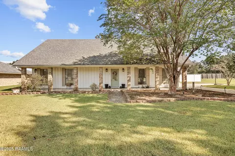 313 Crossbow Dr, New Iberia, LA 70563