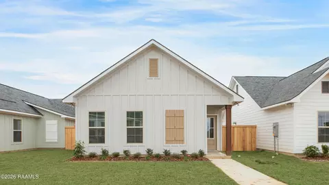 108 Ridgedale Aly, Scott, LA 70583