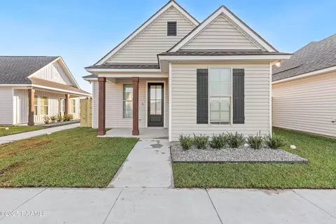 110 Ridgedale Aly, Scott, LA 70583