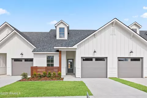 128 Frontier Ln, Scott, LA 70583