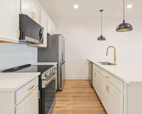Kitchen - 124 Frontier Ln, Scott, LA 70583 photo 1 of 2