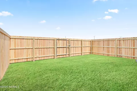 Exterior - 124 Frontier Ln, Scott, LA 70583 photo 3 of 5