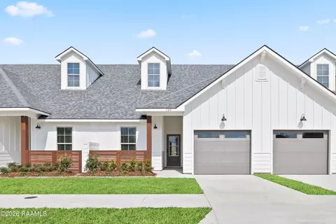 124 Frontier Ln, Scott, LA 70583