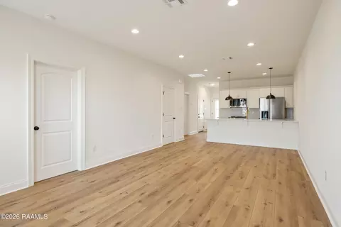 Living - 124 Frontier Ln, Scott, LA 70583 photo 2 of 2