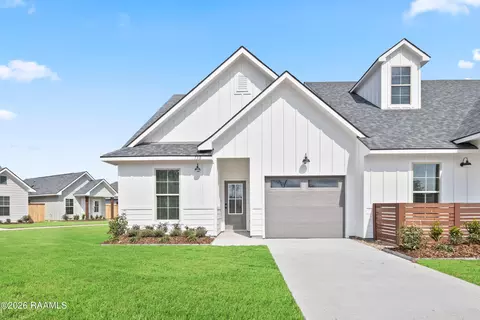130 Frontier Ln, Scott, LA 70583
