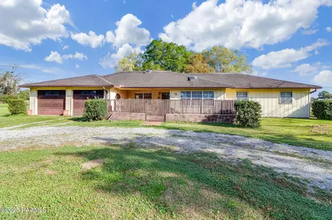 3101 Donna Rd, Abbeville, LA 70510