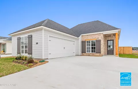 111 Gosling Way, Lafayette, LA 70507