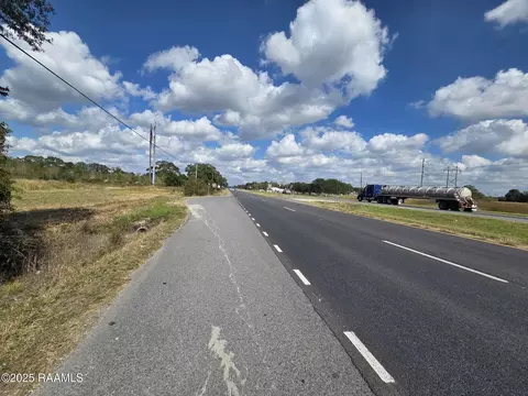 7710 Johnston St, Maurice, LA 70555