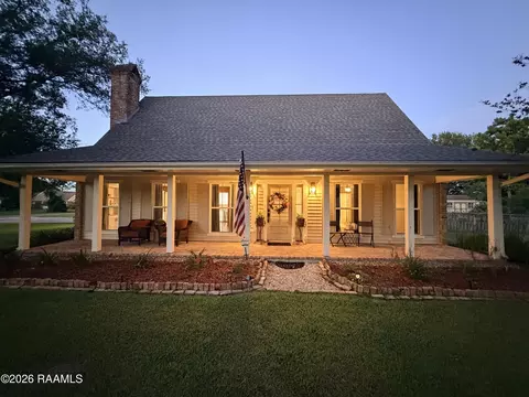 708 Kyle Landry Rd, New Iberia, LA 70563