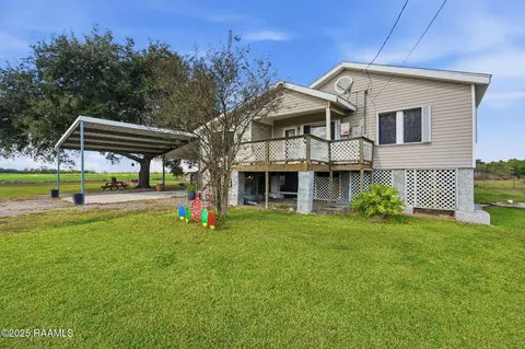 2001 Segura Rd, New Iberia, LA 70560