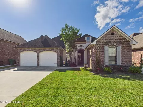 104 Tortoise Ln, Broussard, LA 70518