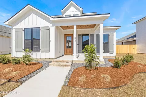 102 Wishing Well Dr, Broussard, LA 70518