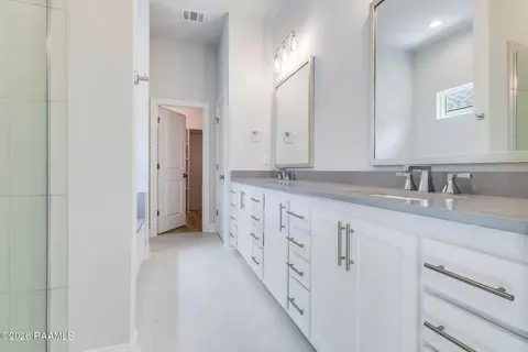 Entry Way - 425 Bozeman Trl, Scott, LA 70583 photo 1 of 1