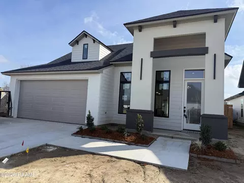 109 Meadow Walk Dr, Broussard, LA 70518