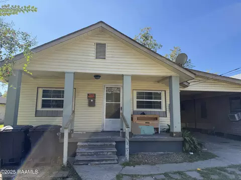 707 Field St, New Iberia, LA 70560