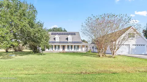 504 Landview Dr, New Iberia, LA 70563