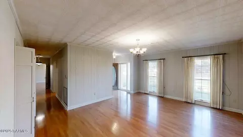 Living - 112 Abshire Dr, Kaplan, LA 70548 photo 1 of 1
