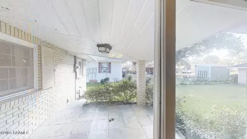 Exterior - 112 Abshire Dr, Kaplan, LA 70548 photo 2 of 2