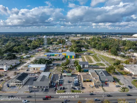 2806 Johnston St, Lafayette, LA 70503