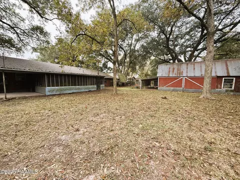 Exterior - 450 E Vine Ave, Eunice, LA 70535 photo 7 of 8
