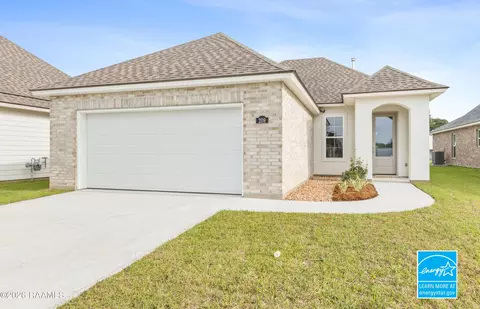 209 Gun Runner Dr, Carencro, LA 70520