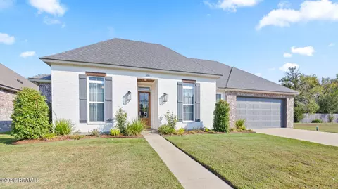 108 Sanctuary Ln, Lafayette, LA 70503