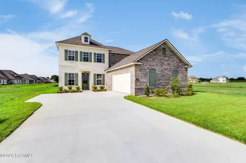 107 Canehaven Blvd, Youngsville, LA 70592
