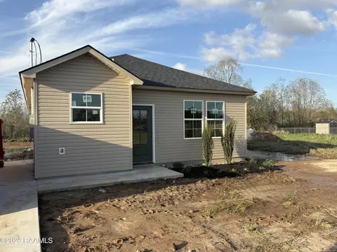 1730 Hazel St, Eunice, LA 70535