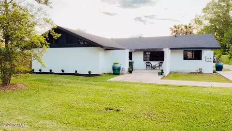 118 Plantation Dr, New Iberia, LA 70563