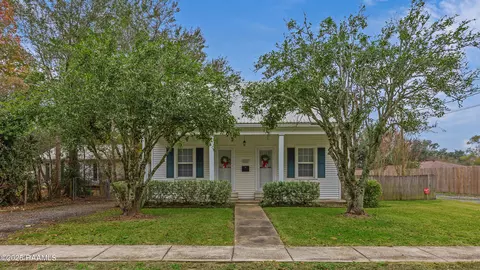 11327 Highway 182, Franklin, LA 70538