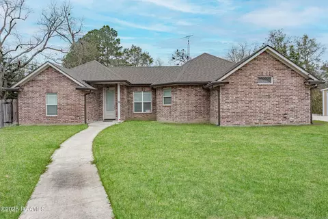 1098 Timber Trails Rd, Breaux Bridge, LA 70517