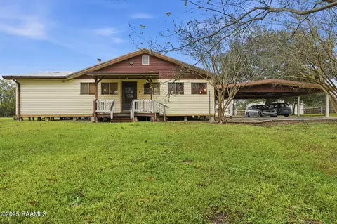 4092 Poydras Hwy, Breaux Bridge, LA 70517