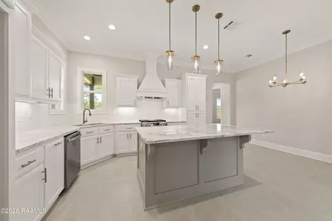 Kitchen - 107 Hamilton Parc Way, Lafayette, LA 70508 photo 2 of 4